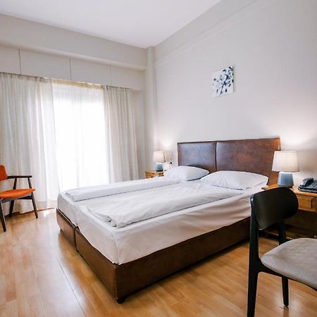 Hotel Cronos อาร์ตา ภายนอก รูปภาพ